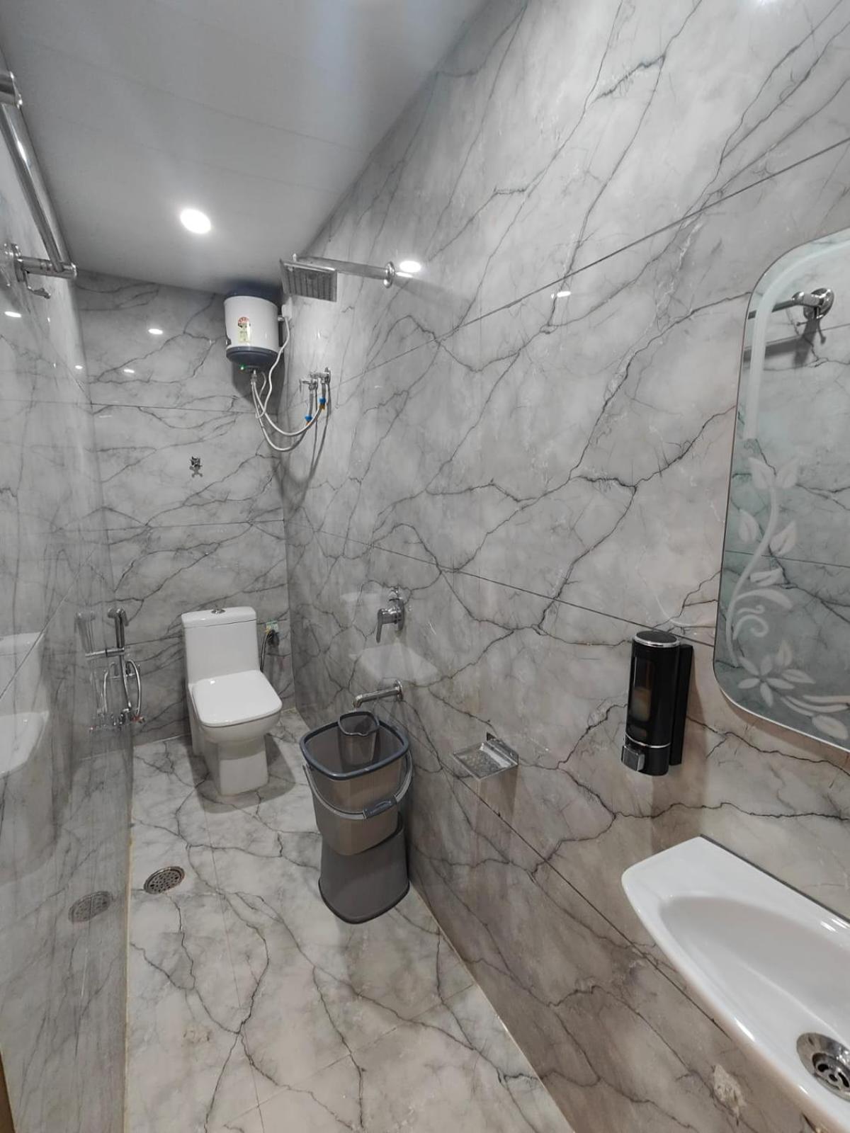 Hotel Mangal Murti Varanasi Eksteriør bilde